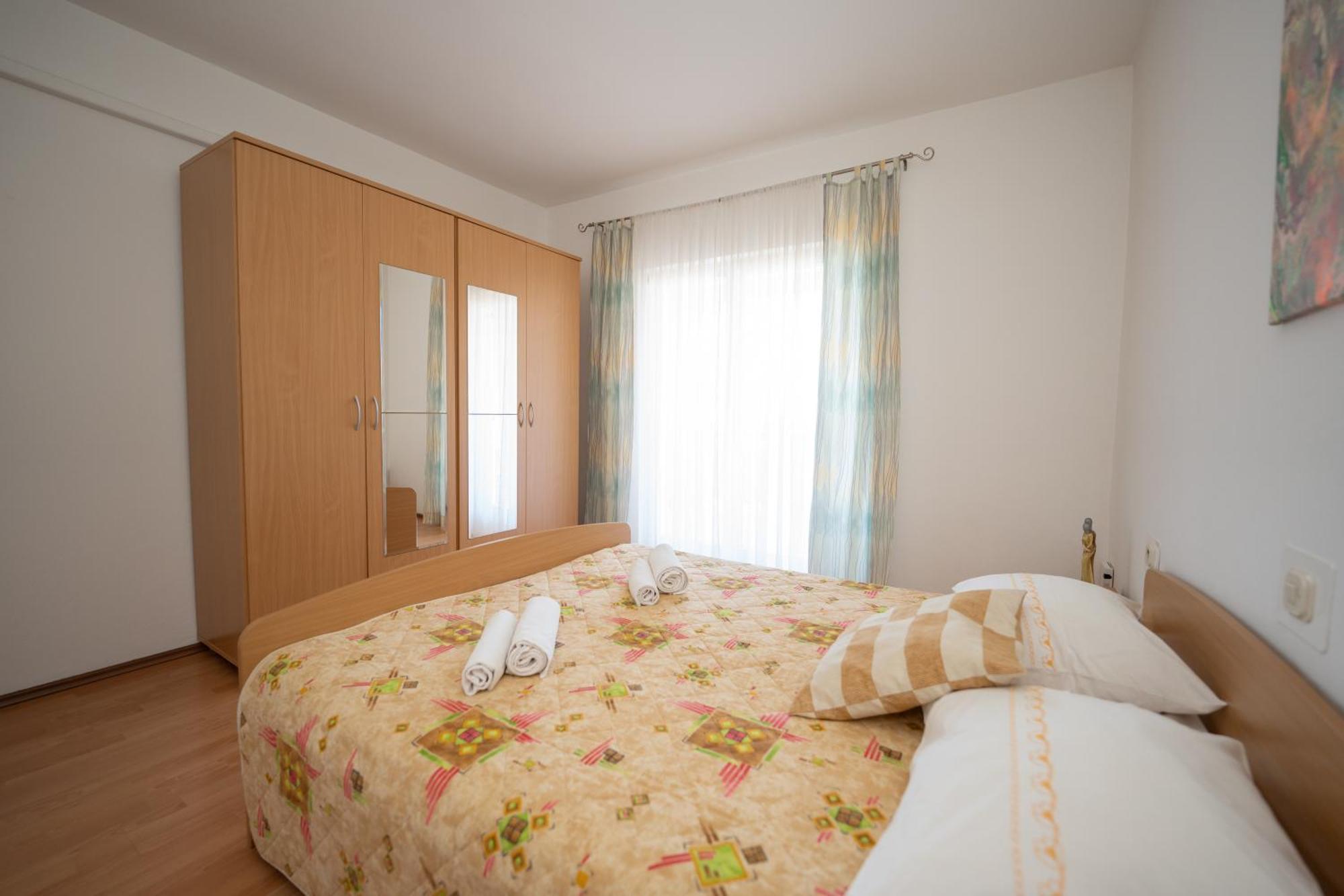 Apartments Biserka Novalja Dış mekan fotoğraf