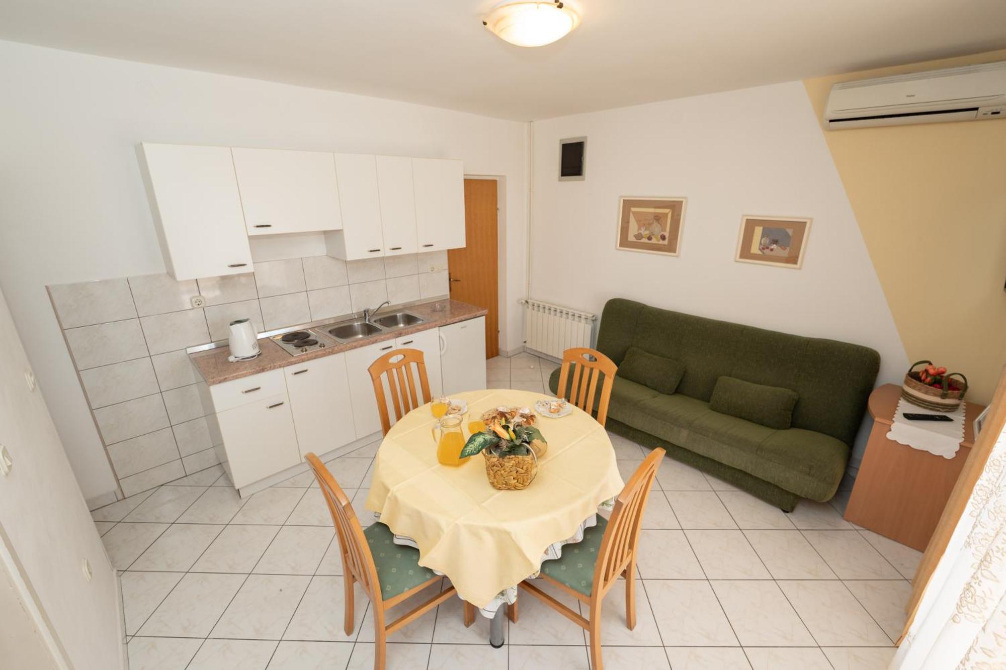 Apartments Biserka Novalja Dış mekan fotoğraf