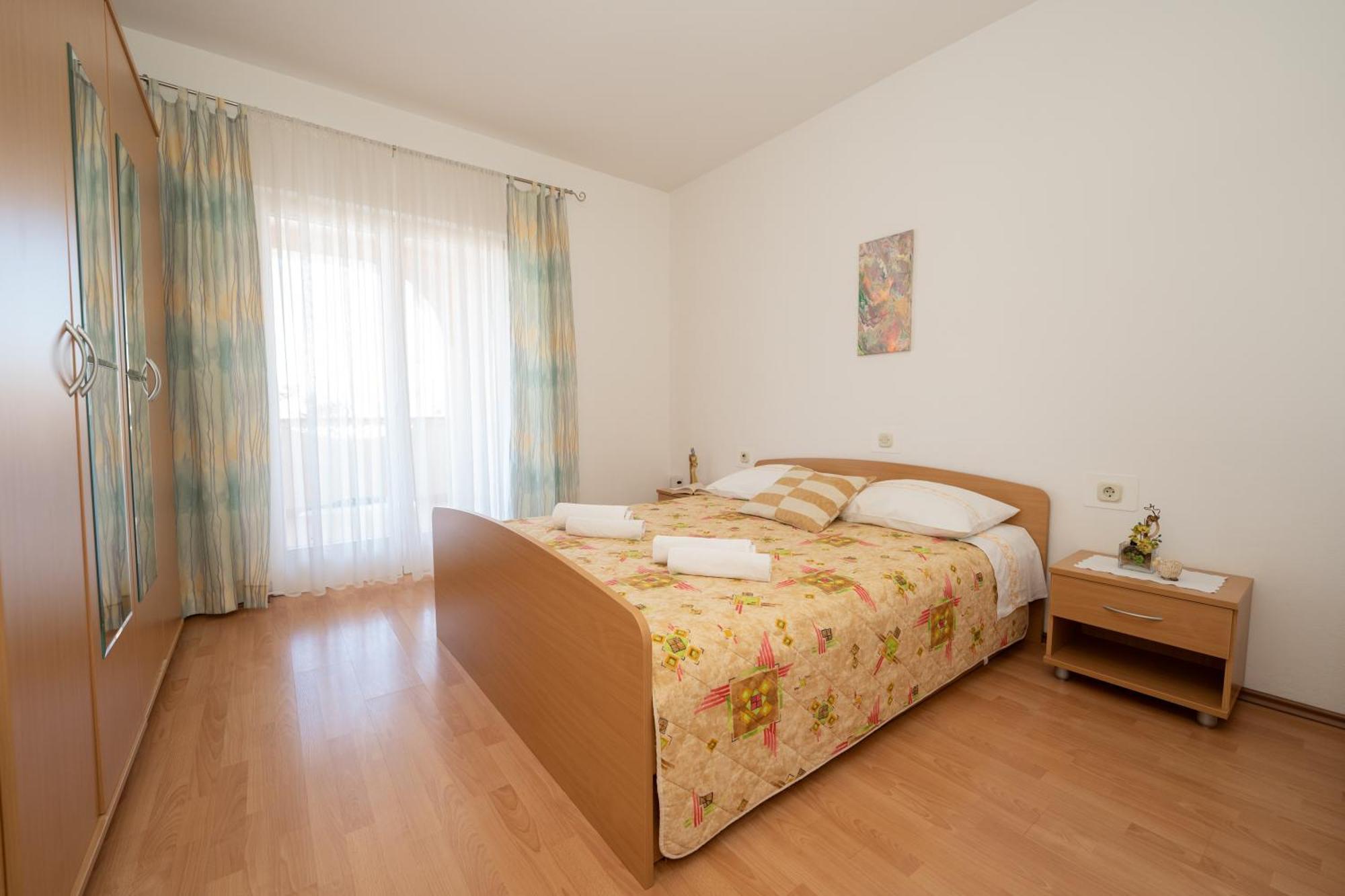 Apartments Biserka Novalja Oda fotoğraf