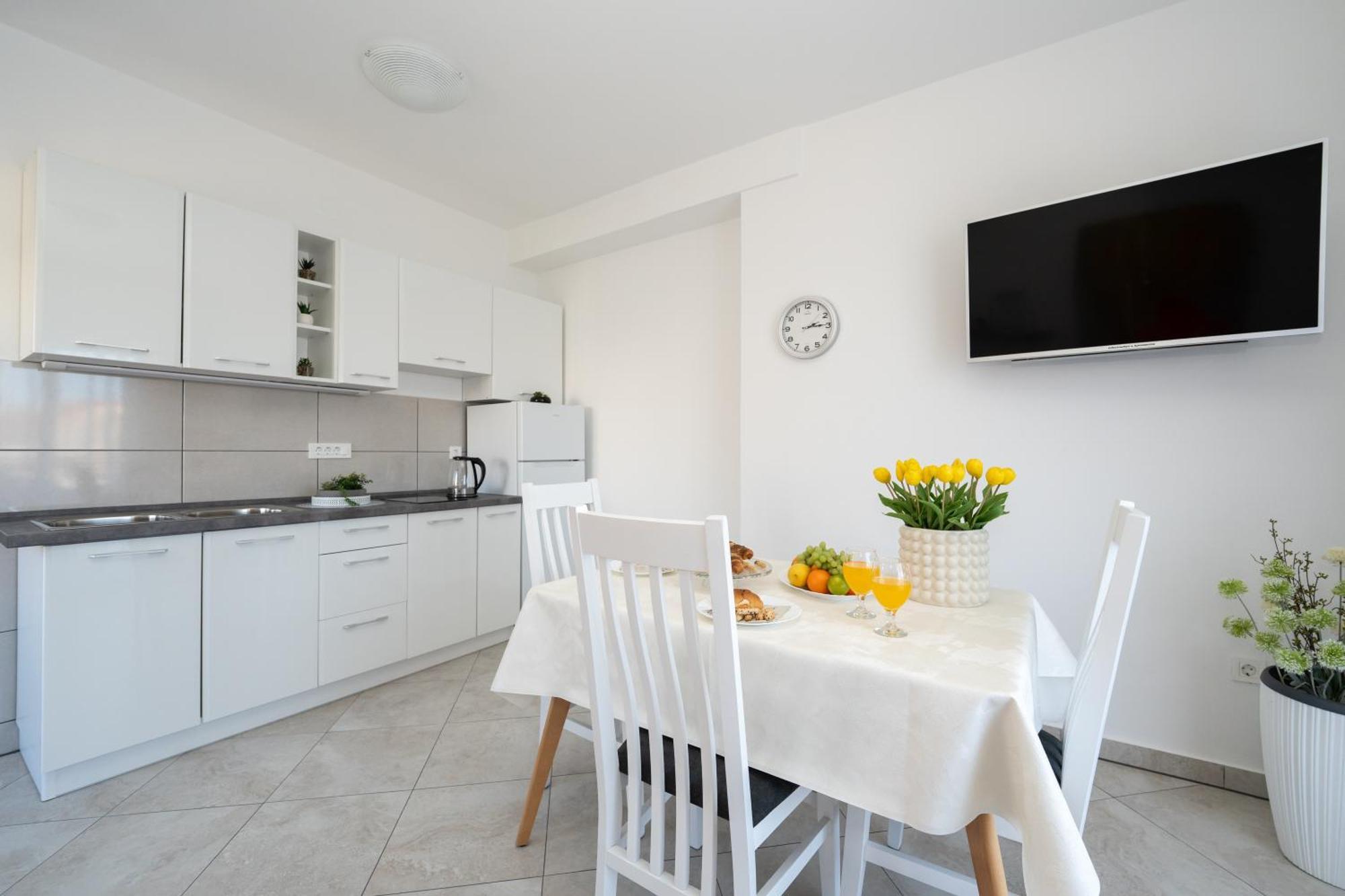 Apartments Biserka Novalja Dış mekan fotoğraf